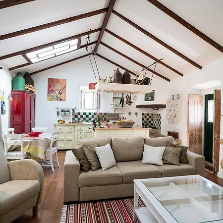 Blossom Terrace Apartment *